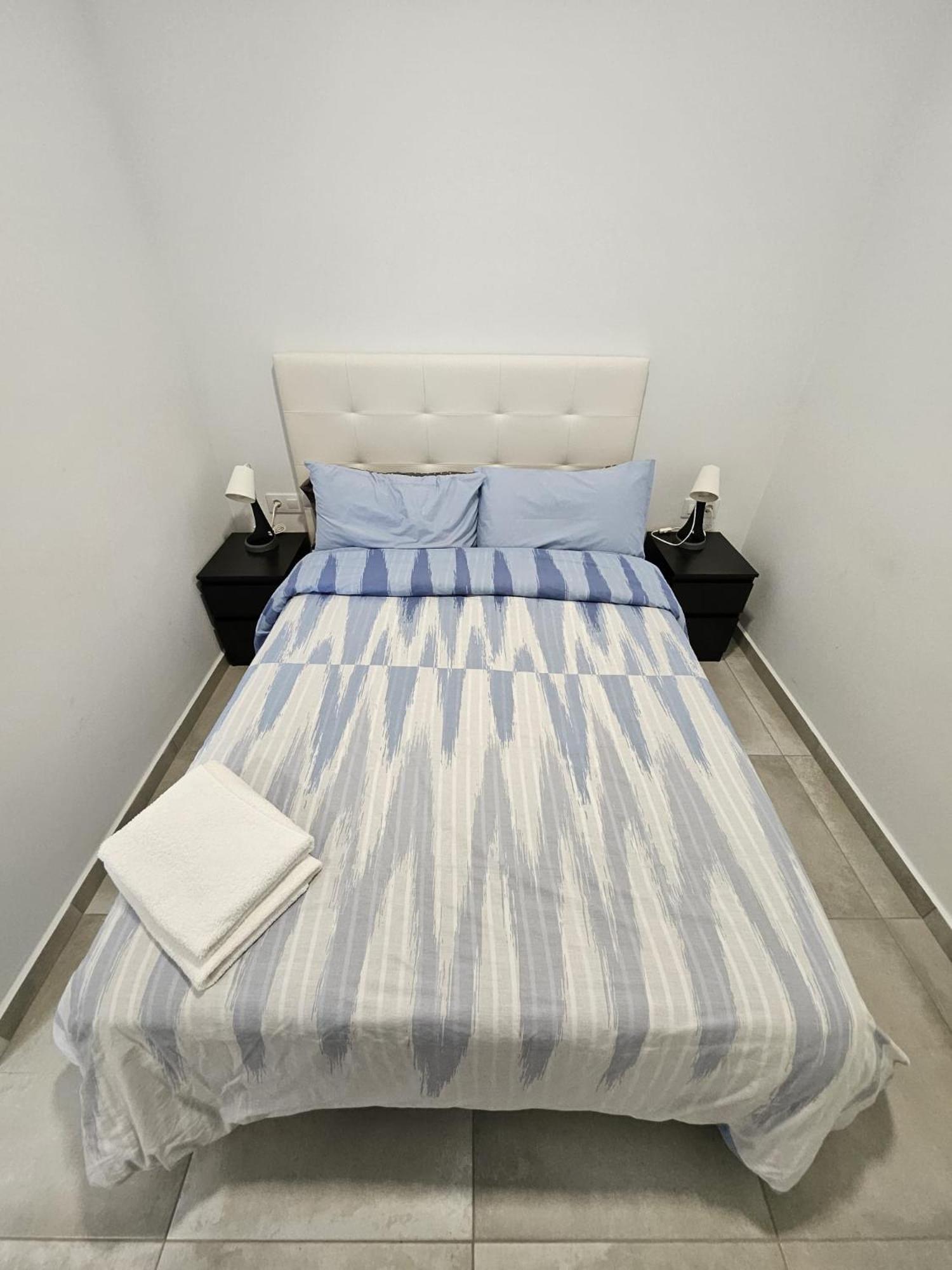 Apartments Jota 巴塞罗那 外观 照片