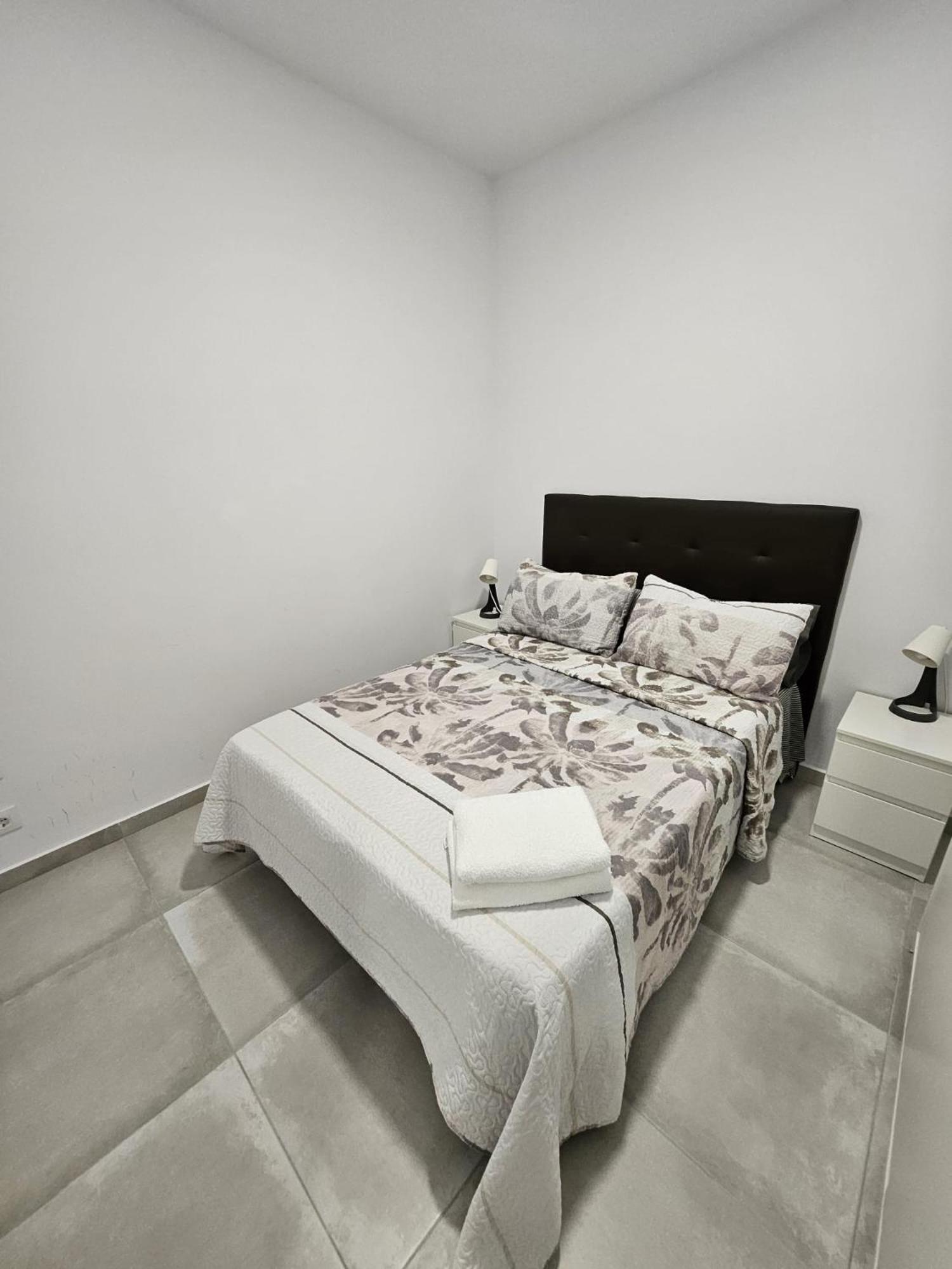 Apartments Jota 巴塞罗那 外观 照片